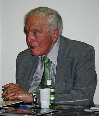 <span class="mw-page-title-main">Angus Scrimm</span> American actor, author, and journalist