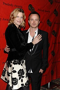 Anna Gunn and Aaron Paul in 2009