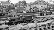 The yard and turntable at the approach to Reading South in 1952 Approaches to Reading South, 1952 - geograph.org.uk - 4825560.jpg