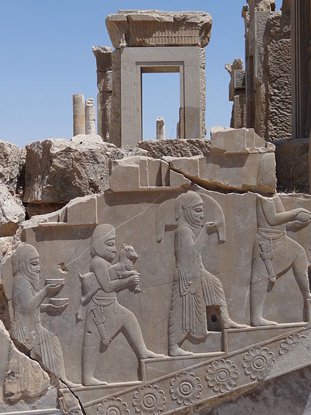 File:Architecture with Bas-Relief at Apadana Palace - Persepolis - Central Iran - 03 (7427814192).jpg