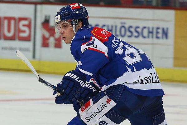 The first overall NHL draft pick (2016) Auston Matthews with the ZSC Lions during the 2015–16 regular season