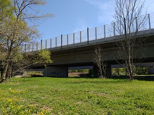 Autobahnbrücke bei Achering