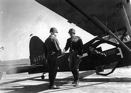 BG John L. Pierce, George S. Patton at the Pilsen airport.jpg