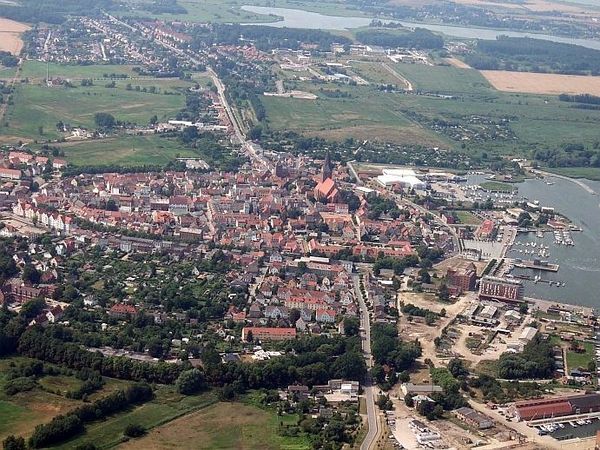 Old town and harbor of Barth seen from above (2006)