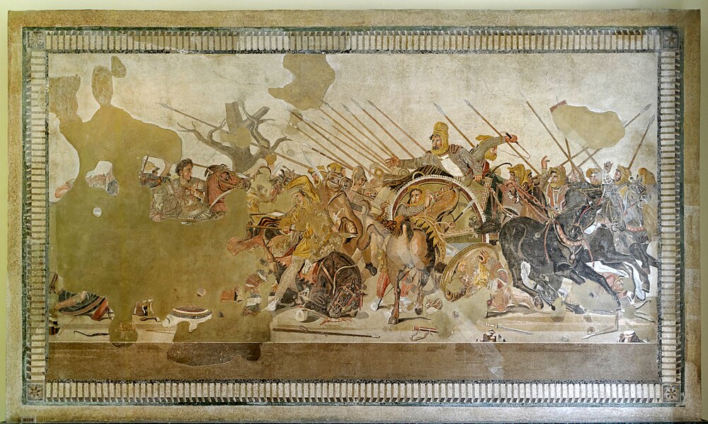La batalla de Isos, ente Alexandru Magnu a caballu a la izquierda, y Darío III nel carru de la derecha, representaos nun mosaicu de Pompeya que data del sieglu I e. C. - Muséu Nacional d'Arqueoloxía de Nápoles.