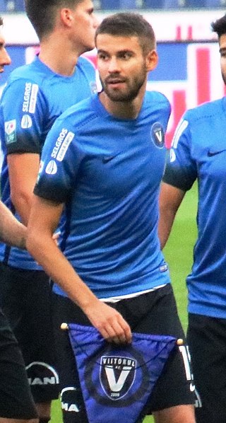 <span class="mw-page-title-main">Bogdan Țîru</span> Romanian professional footballer