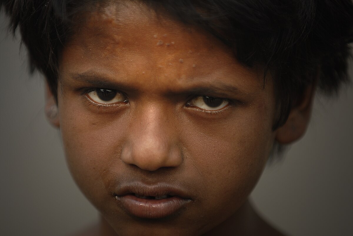 Teen boy no nude in Mumbai