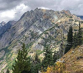 Brahma Peak vom Little Giant Pass.jpg