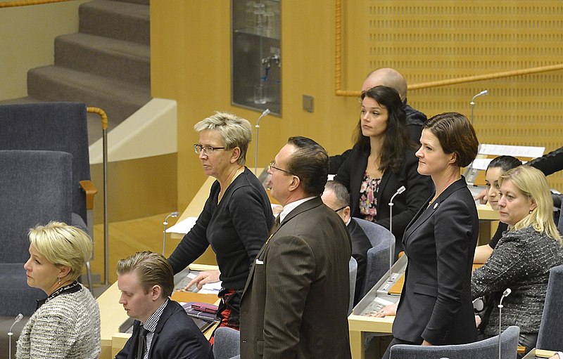 File:Budgetomröstningen 3 dec 2014.jpg