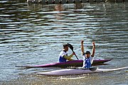 Deutsch: Kanusport bei den Olympischen Jugendspielen 2018; Tag 10, 16. Oktober 2018; Finale Jungen Einer-Kajak-Slalom: Lan Tominc (Slowenien, Gold) - Guan Changheng (China, Silber) - Tom Bouchardon (Frankreich, Bronze) English: Canoeing at the 2018 Summer Youth Olympics at 16 October 2018 – Boys' K1 slalom Gold Medal Race: Lan Tominc (Slovenia, gold) - Guan Changheng (China, silver) - Tom Bouchardon (France, bronze)