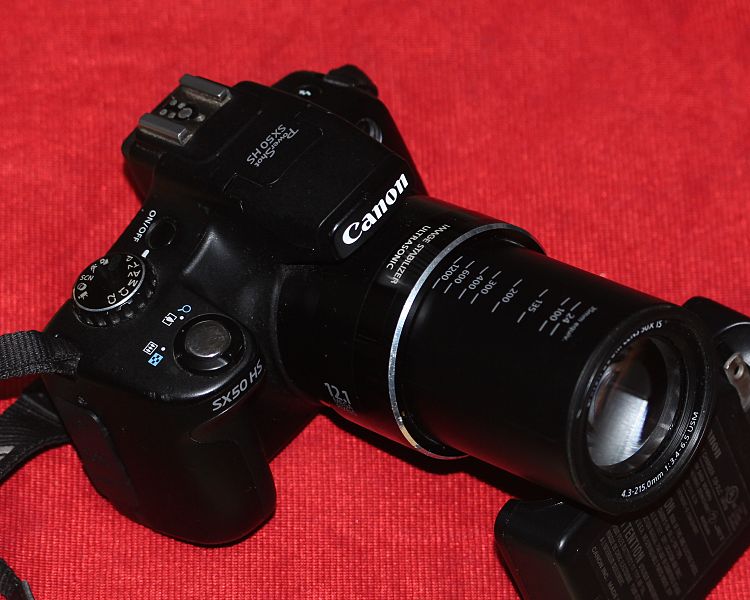 File:Canon PowerShot SX50 HS zoom.JPG