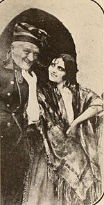 Carmen (1918) - Pola Negri.jpg