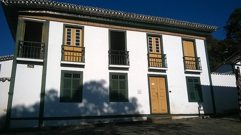 File:Casa Chica da Silva.jpg