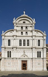 San Zaccaria : Codussi a achevé les parties supérieures d'une église commencée en gothique.