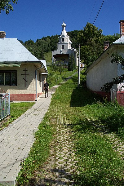 File:Chrám Voznesenija Hospodinovho (Osadné).JPG