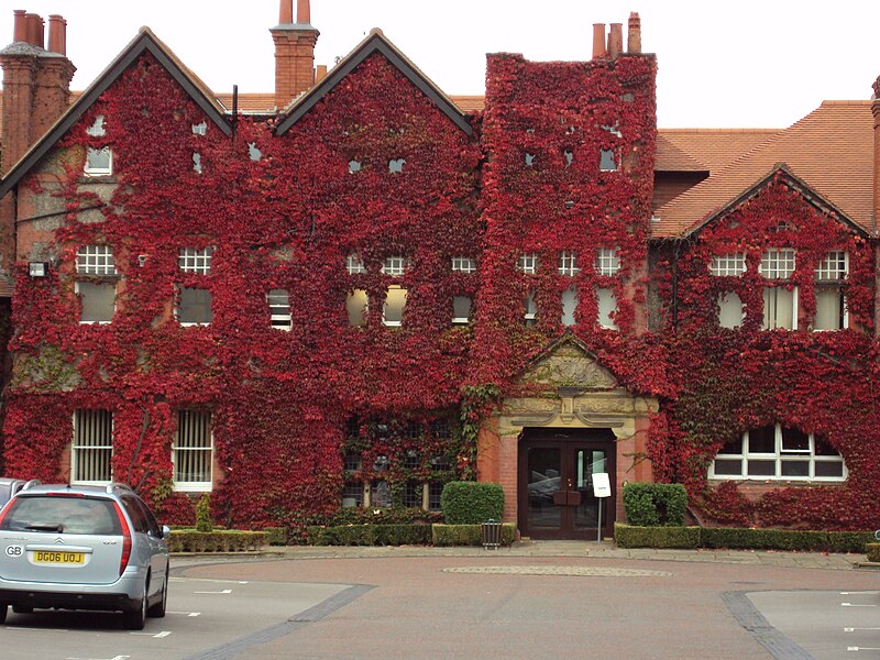 File:Clubhouse, Royal Liverpool Golf Club 2.JPG ...