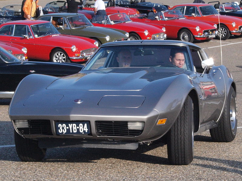 File:Corvette Stingray dutch licence registration 33-YB-84 pic2.JPG