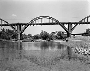 Bogenbrücke: Einteilung, Art und Weise der Errichtung, Unechte Bogenbrücken