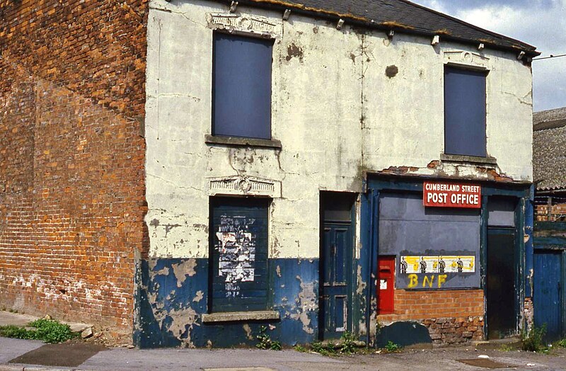 File:Cumberland Street, Kingston upon Hull - geograph.org.uk - 4000424.jpg