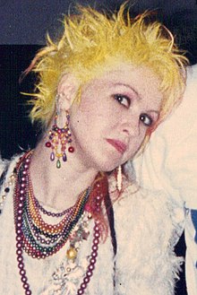 Lauper in 1985 Cyndi Lauper 1985.jpg