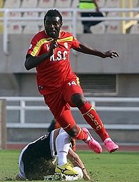 Dorge Kouemaha playing for Foolad.jpg