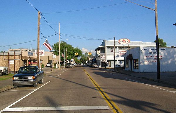 Downtown Humble facing east (2005)