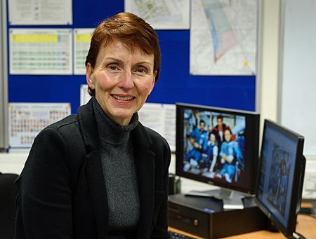 ไฟล์:Dr. Helen Sharman.jpg