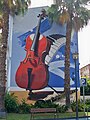 Mural de Seso King en el conservatorio elemental de música Eduardo Ocón, 2023-07-19.