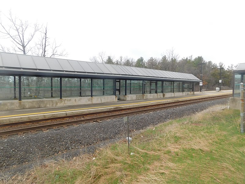 File:Erindale Station (47746817641).jpg