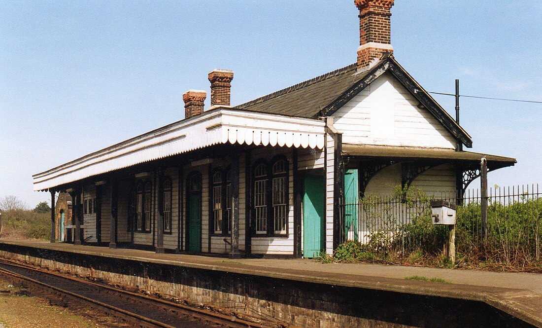 Felixstowe Beach railway station