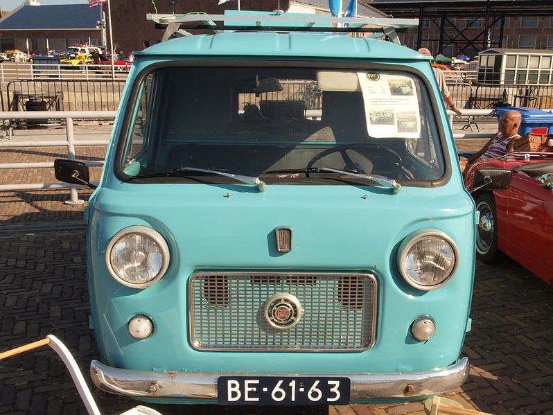 File:Fiat 600T (1967), Dutch licence registration BE-61-63 pic3.JPG