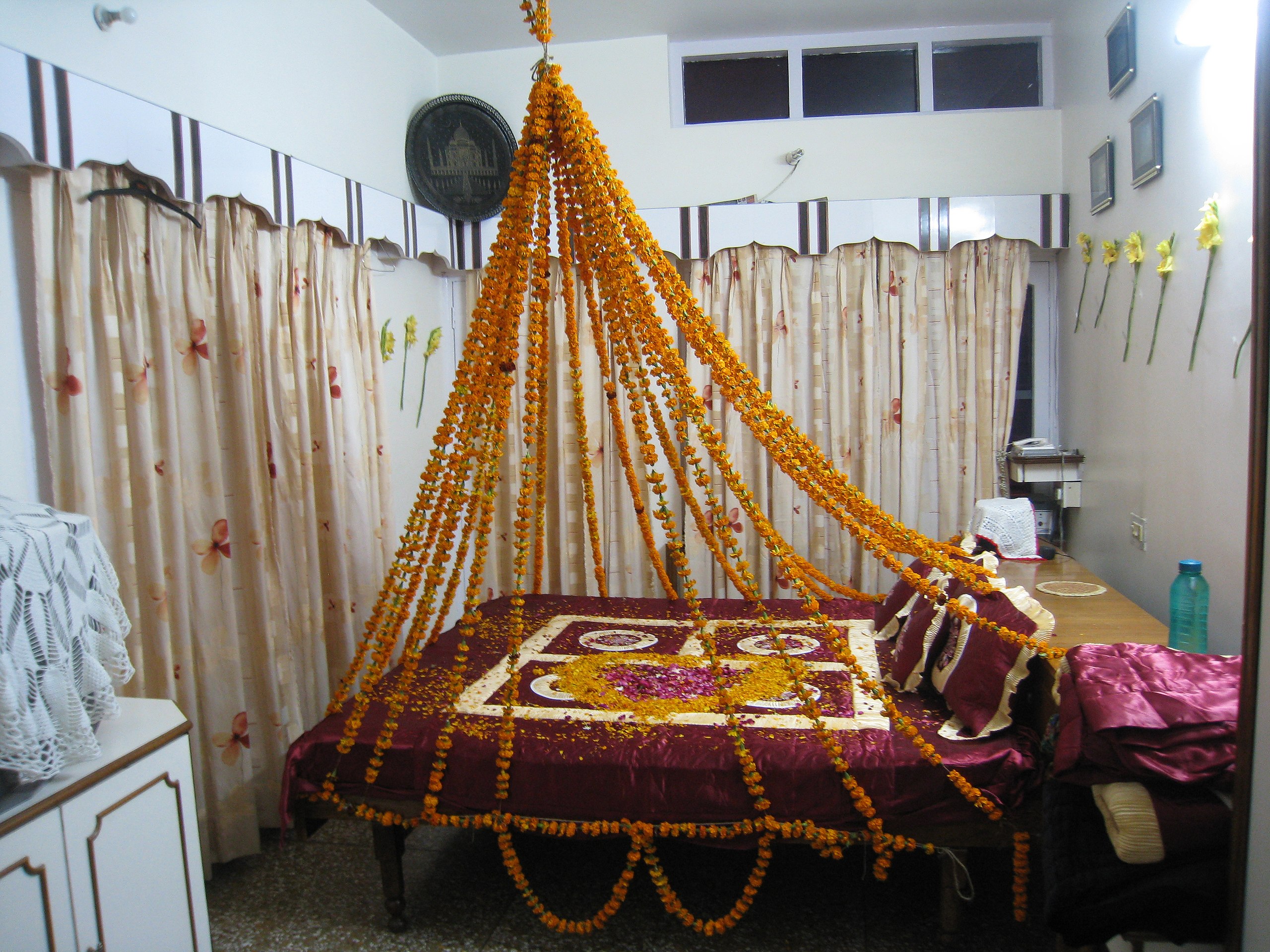 2560px-Flower-bed-indian-wedding.jpg
