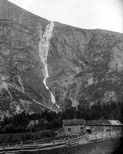 Mongefossen around the year 1900