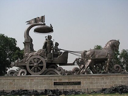 Bronze Chariot with Lord Krishna and Arjuna during the Kurukshetra war.