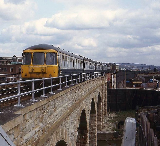 File:Huddersfield (3163888750).jpg