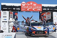 Nicolas Gilsoul firar segern i Tour de Corse 2017 tillsammans med Thierry Neuville.