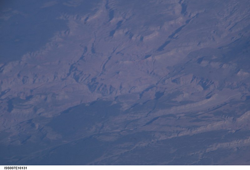 File:ISS007-E-10131 - View of Arizona.jpg