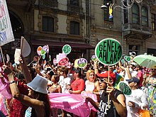 Istanbul Gay Pride Parade, 2008, Istiklal Street, Beyoglu, Istanbul Istanbul gaypride 2008.jpg