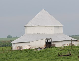 <span class="mw-page-title-main">J. F. Roberts Octagonal Barn</span> United States historic place