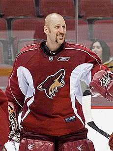 Jason LaBarbera Coyotes-praktice.jpg