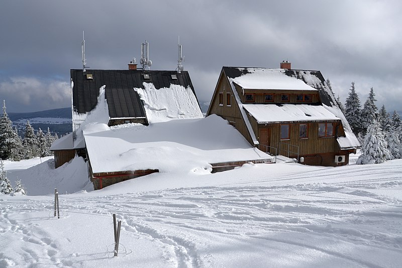 File:Jelenka, Krkonoše mountains.jpg