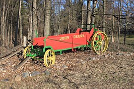 Horse-drawn manure spreader