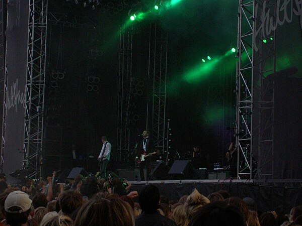 Kent performing at the Hultsfred Festival in June 2006