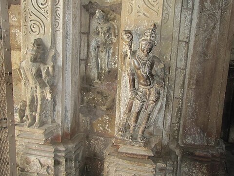 Sculpture (inner walls), Devi Jagadambi Temple, Khajuraho