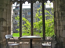 The cloister windows at Knox typify the collegiate Gothic architectural style. Knox-in-toronto.jpg