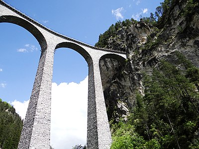 7th place: user Geri340 with the Landwasser Viaduct - Schmitten (GR)