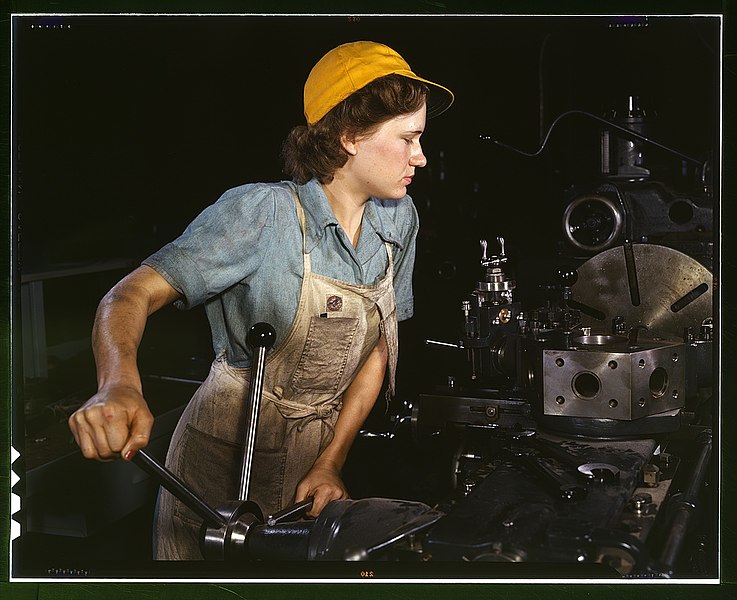 File:Lathe operator machining parts for transport planes at the Consolidated Aircraft Corporation plant, Fort Worth, Texas LCCN2017878313.jpg