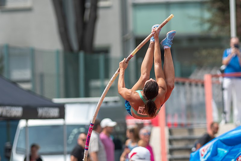 File:Leichtathletik Gala Linz 2018 pole vault Sisko-6473.jpg