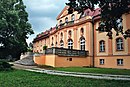 Schloss mit Torhaus, Rentamt, Wirtschaftsgebäude und Schlosspark