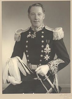 <span class="mw-page-title-main">William Vanneck, 5th Baron Huntingfield</span>